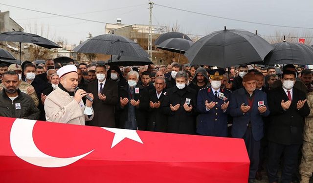 Şehit Havacı Uzman Çavuş Güleş Adıyaman'da defnedildi