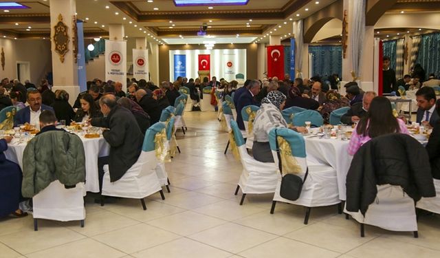 Müftülük şehit aileleri ve gazilerle iftar yaptı