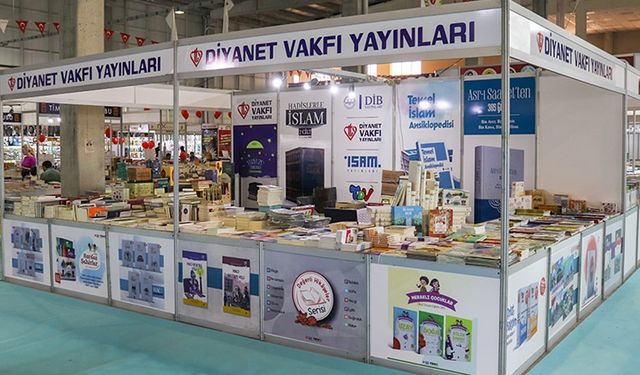 Adıyaman Kitap Fuarı'nda Diyanet yayınlarına yoğun ilgi