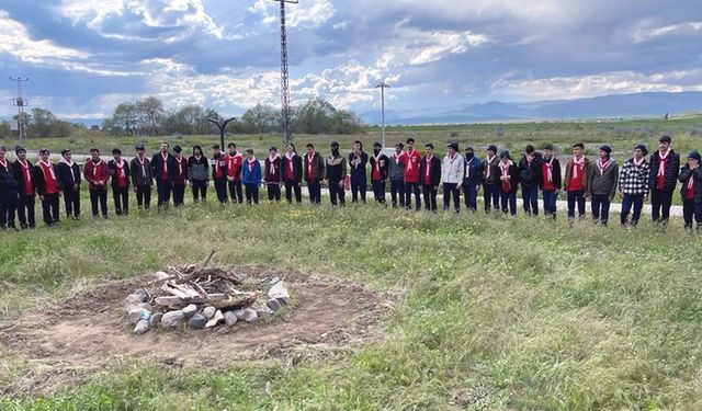 Muş’ta hafızlar izcilik kampında buluştu