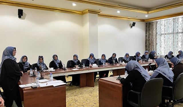 Kadın irşat görevlileri, Mekke'de ilk istişare toplantısını yaptı