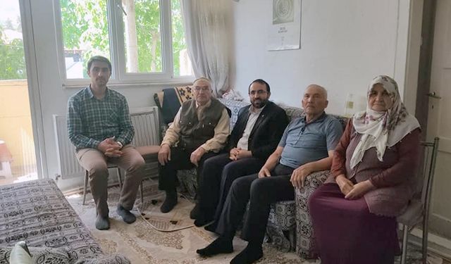 Oğuzlar'da 'ulu çınarlar' ziyaret edildi