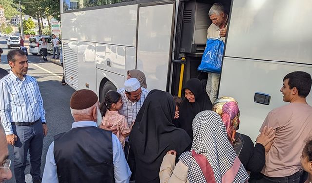 Adıyamanlı hacılar yurda döndü