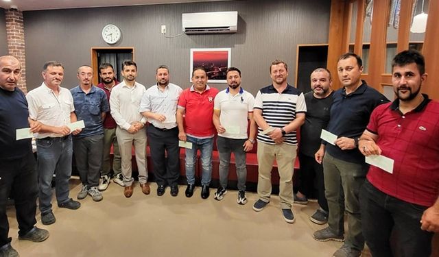 Japonya Müsiad ve Gifu Fatih Camii Yönetiminden TDV'ye büyük destek