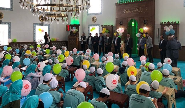 Müftü Erdoğan: Çocuklarımız camilerde değerleriyle yetişecek