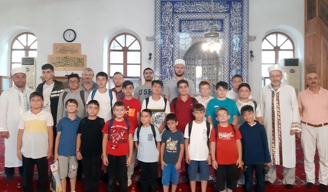 Bartın’da çocuklar camide bir gün geçirdi
