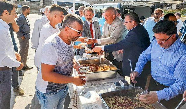 Yozgat'ta aşure ikramı