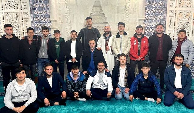 Gençler 'Cami-Köy' ziyaretlerinde buluştu