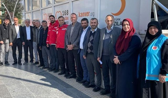 Din gönüllülerinden Kızılay'a kan bağışı
