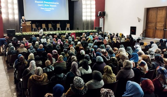 Hatay'da "Aile Okulu" seminerleri düzenlendi