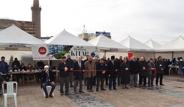 Kırşehir’de "Hediyem Kitap Olsun" kermesi açıldı