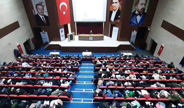 Tekirdağ'da "Hz. Mevlana ve Modern Hayat" konferansı