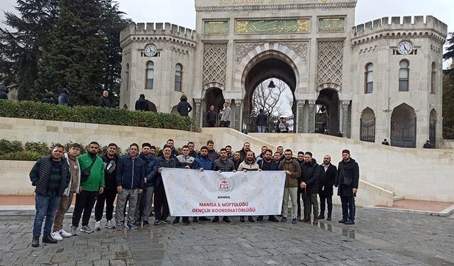 Müftülük roman gençlerle İstanbul gezisinde buluştu