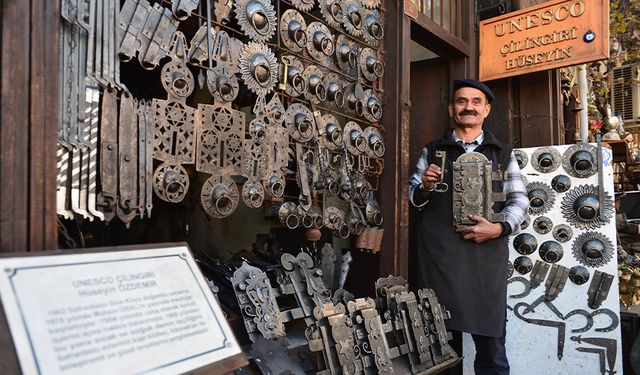 Safranbolu'da tarihi konakların kapı kilitleri son ustaya emanet