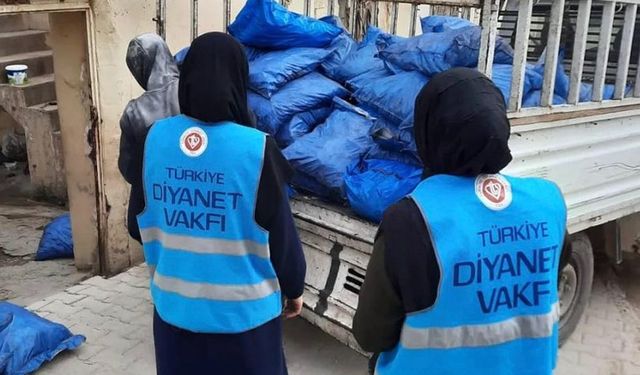 TDV,  Akçakale'de yürekleri ısıttı