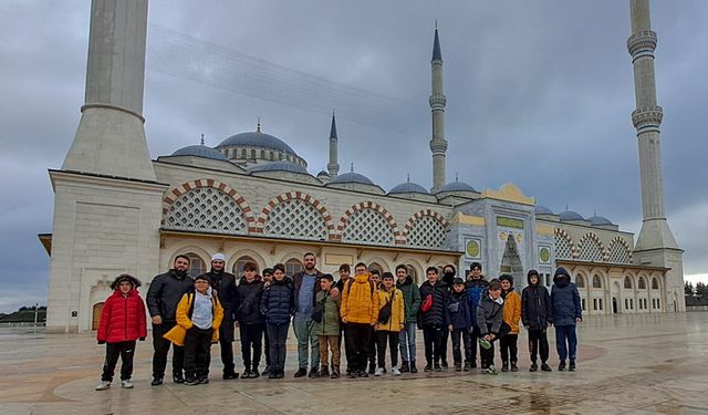 Tekirdağ'da gençler "Ara Dönem Kampı"nda