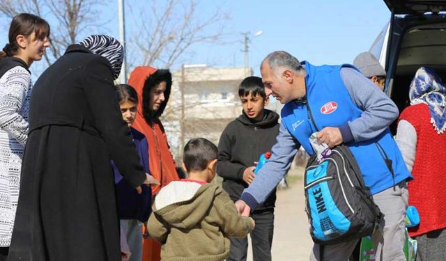 DİTİB gönüllülerinin deprem bölgesine yardım seferberliği devam ediyor