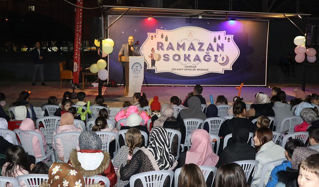 Akhisar’da 'Ramazan Sokağı' oluşturuldu