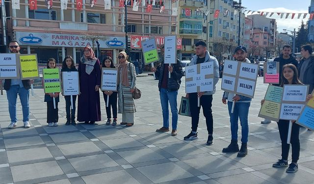 Gençler Ramazan ayını coşkuyla karşıladı