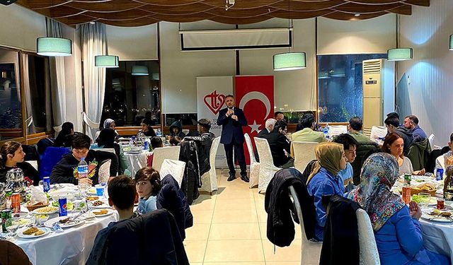 Beylikdüzü'nde yetimler iftar sofrasında buluştu