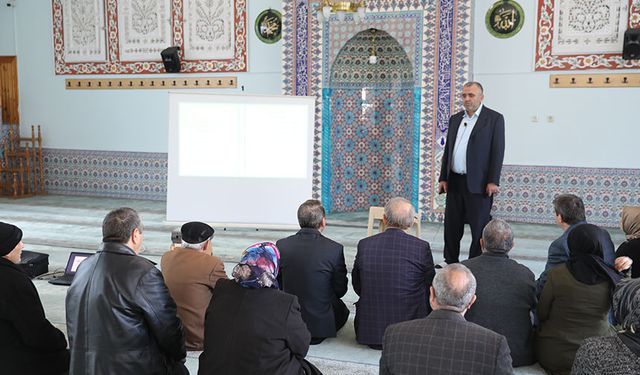 Kayseri’de umre seminerleri devam ediyor