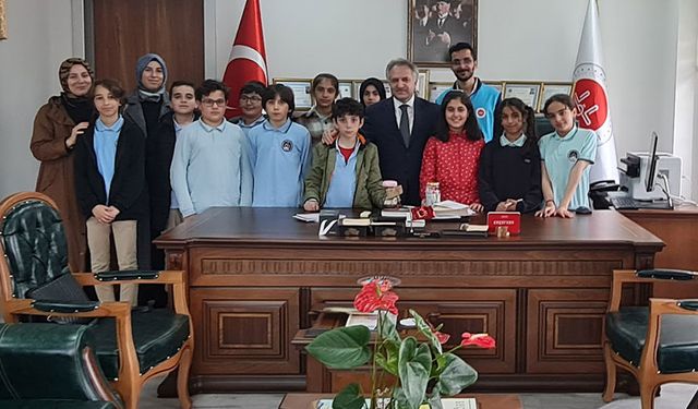 Beylikdüzü'ndeki öğrencilerden depremzedelere anlamlı bağış