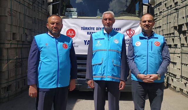 Kayseri'den deprem bölgesine konteyner yardımı sürüyor
