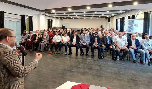 Almanya'da vekaletle kurban tanıtım toplantıları sürüyor