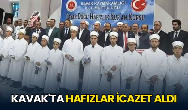 Kavak'ta hafızlar icazet aldı