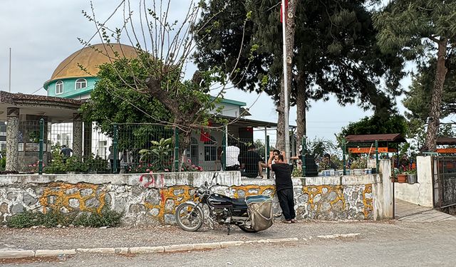 Cami önünde silahlı saldırıya uğrayan imam vefat etti