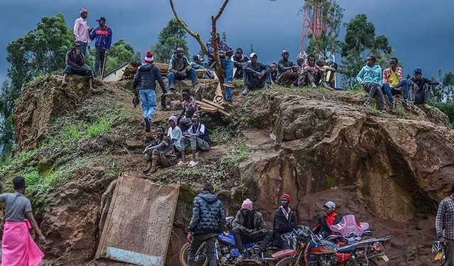 Kenya'da çöken baraj nedeniyle 42 kişi yaşamını yitirdi