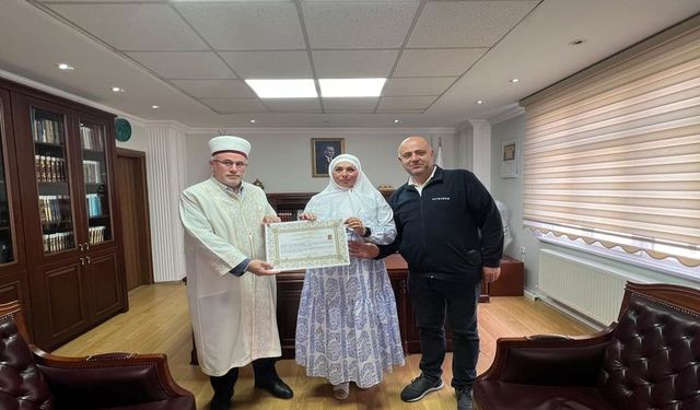 Ukrayna vatandaşı Olga Müslüman oldu