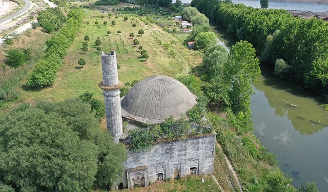 5,5 asırlık Evliya Kasımpaşa Camii yenileniyor