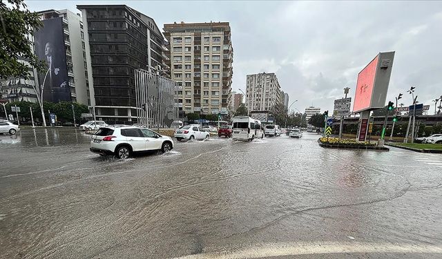 Meteorolojiden Adana için kuvvetli sağanak uyarısı