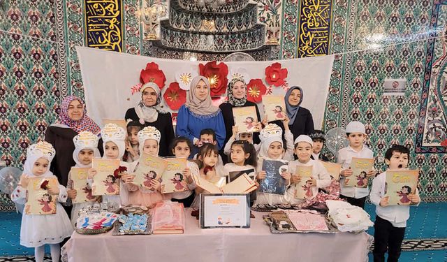 Siirt'te minikler Kur'an'a geçti