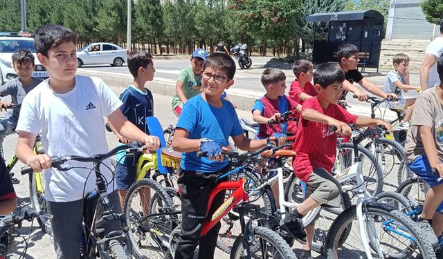 Camide "Bisiklet Turu" düzenlendi