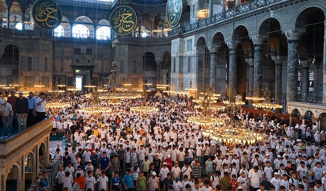 Gençler, Ayasofya-i Kebir Cami-i Şerifi'nde buluştu