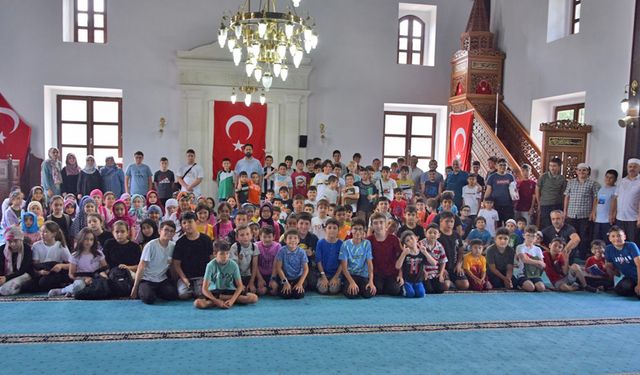 Espiye'de yaz Kur’an kursu öğrencilerine 15 Temmuz anlatıldı