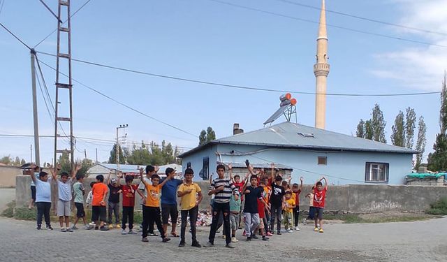 Cami gençlerinden "çevre farkındalığı"