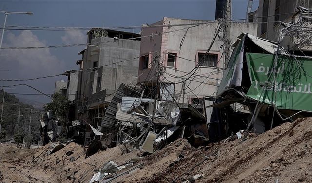 Katil İsrail güçleri 12 saat süren baskının ardından Tulkerim'den çekilirken geride büyük yıkım bıraktı