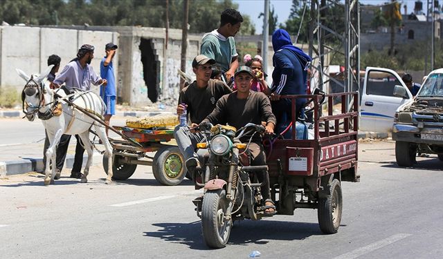 Katil İsrail'in, Filistinlileri defaatle göçe zorlaması travmalara neden oluyor