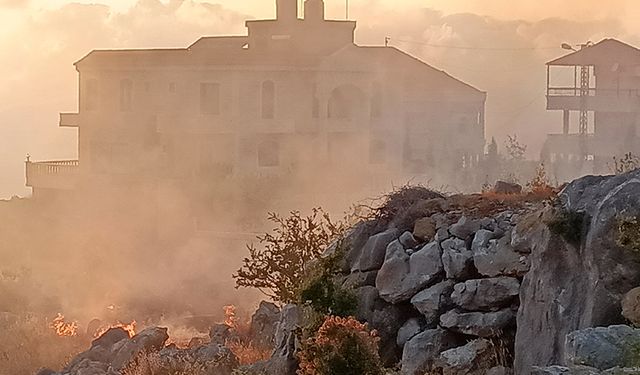 İşgalciler, Lübnan'a saldırdı