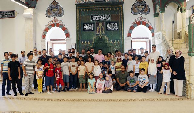 Yaz Kur'an kursu öğrencileri, bilgide yarıştı