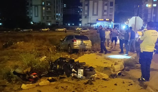 Adana'da otomobille motosikletin çarpışması sonucu 1 kişi hayatını kaybetti