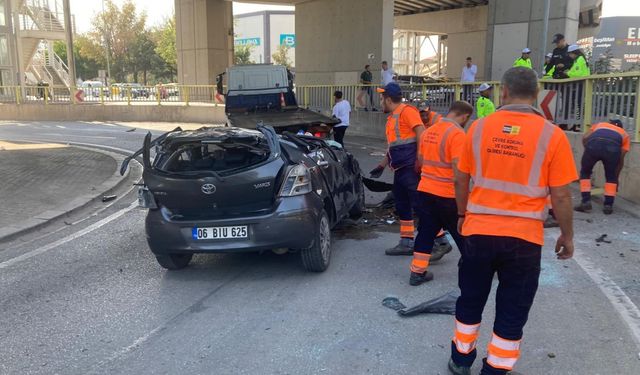 Konya'da köprülü üst geçitten düşen otomobilin sürücüsü yaşamını yitirdi