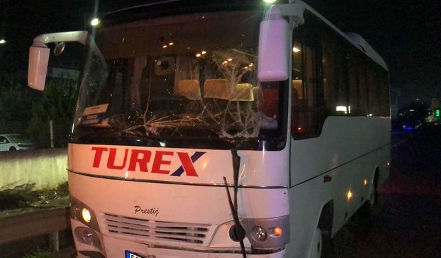 Tekirdağ'da işçi servislerinin çarpışması sonucu 10 işçi hafif yaralandı