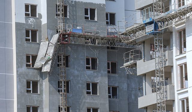 Ankara'da inşaat iskelesinin çökmesi sonucu 3 işçi öldü