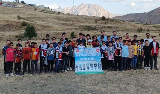 Hakkari'de hafızlar piknikte buluştu