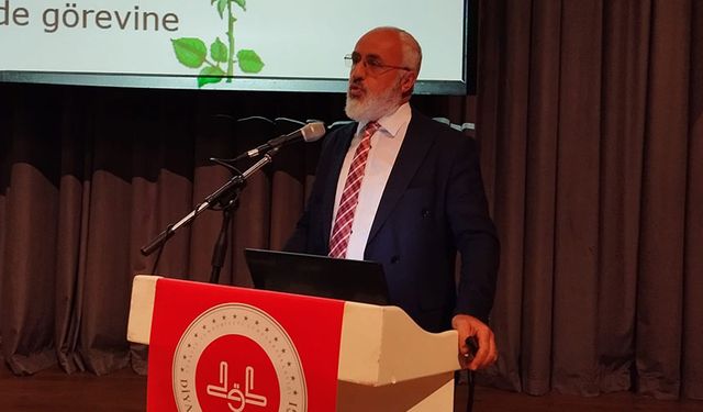 Prof. Dr. Akpınar: Kur'an ve sünnet toplumu inşa ve ihya eder