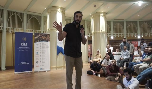 Nouman Ali Khan, Taksim Camii’nde gençlerle buluştu